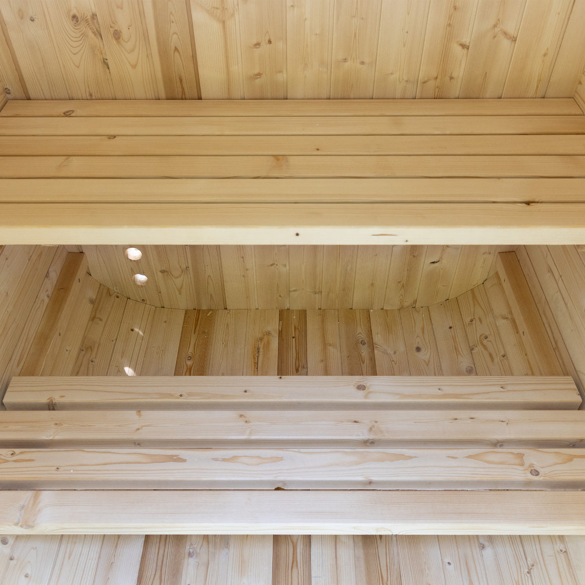 Auris One outdoor cedar sauna, upper and lower bench detail